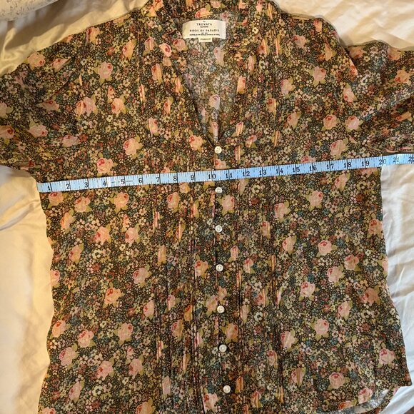 Trovata Eloise Pintuck Blouse - Picture 9 of 9